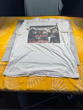Riot Society Political Party T-shirt Size L
